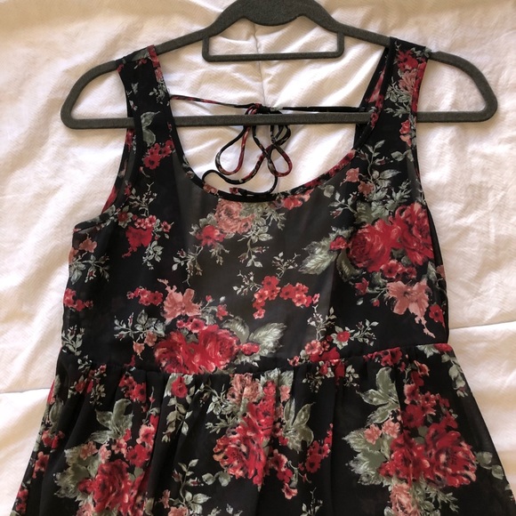 Floral Chiffon Tank Top Tie Back - Picture 2 of 5
